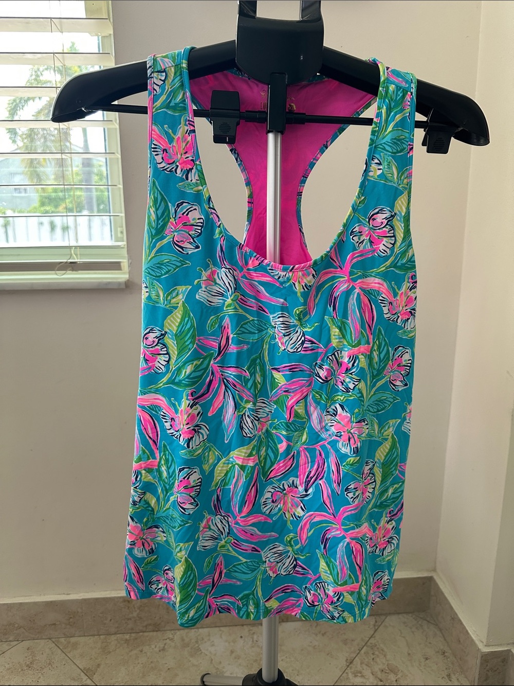Lilly Pulitzer Hot Pink Luxletic Active Top with built in bra